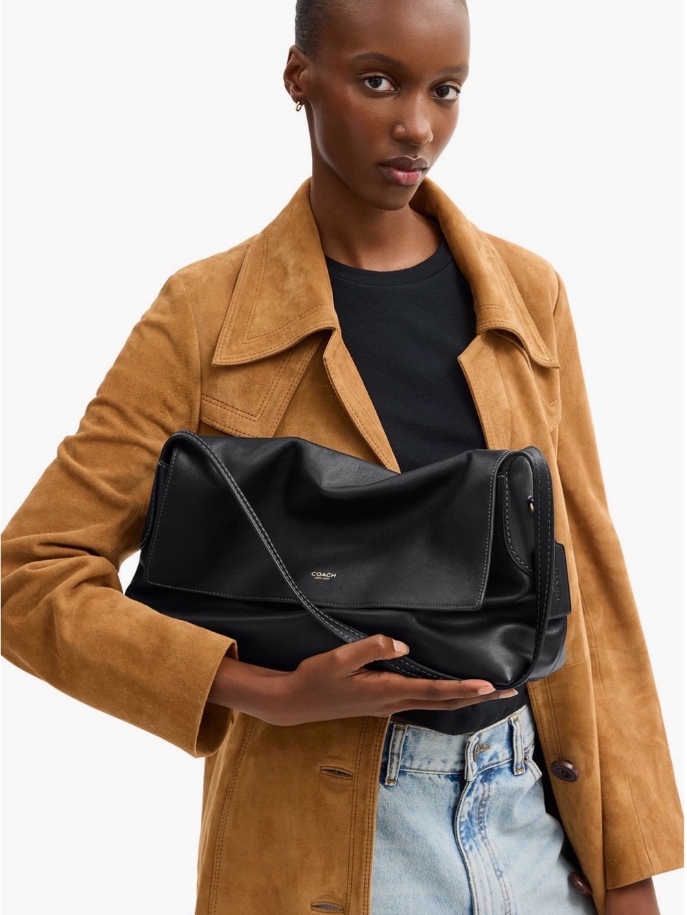 Coach Chelsea 36 Natural Grain Black Leather Shoulder Bag - Picture 3 of 15